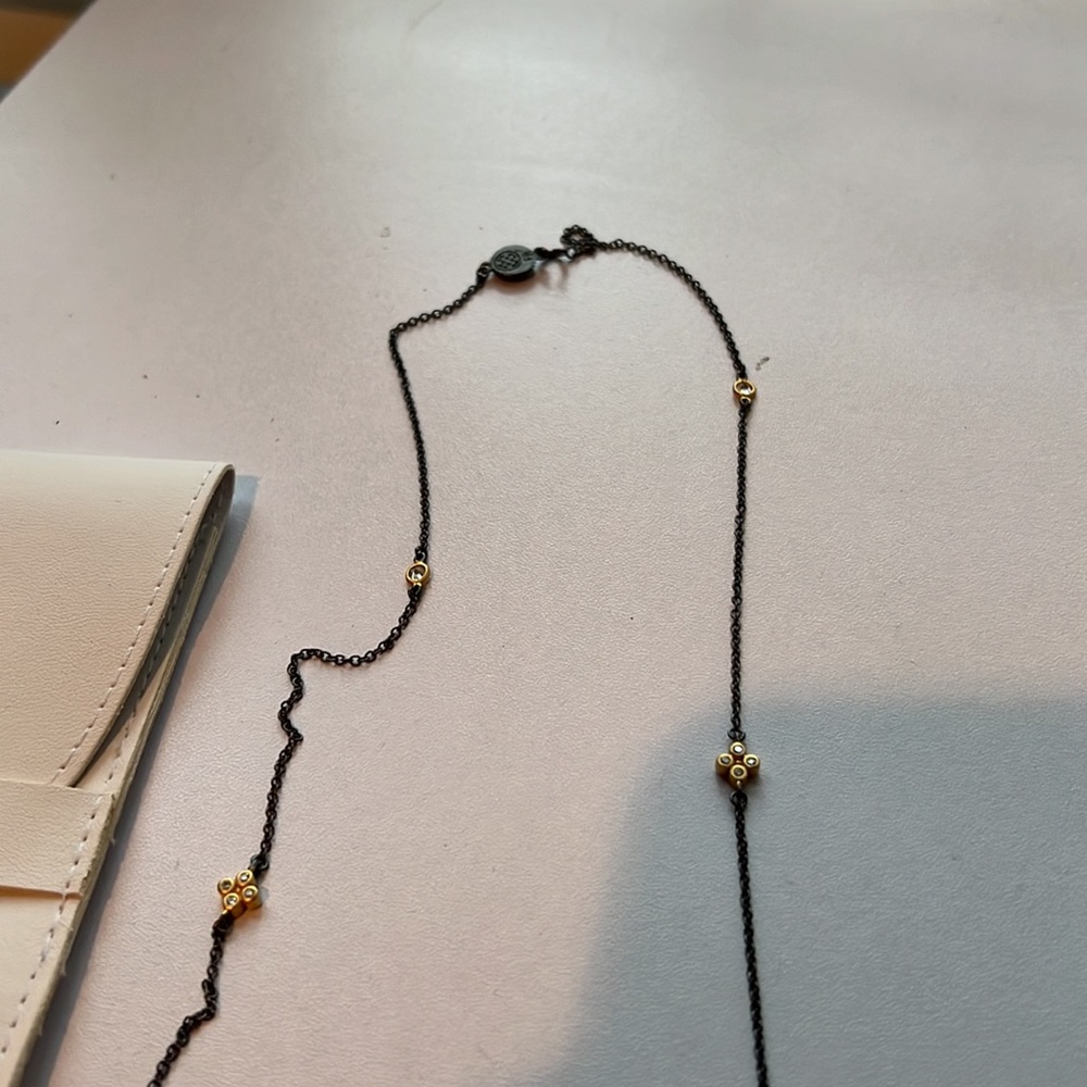 Freida Rothman long necklace - Picture 3 of 3